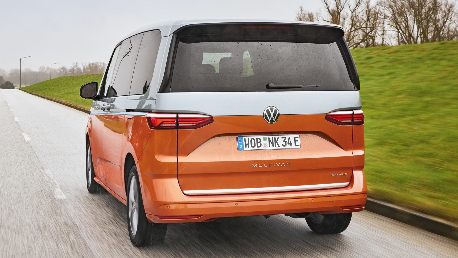 VW Multivan 1.4 eHybrid: Υβριδικός ο νέος ελβετικός σουγιάς! 